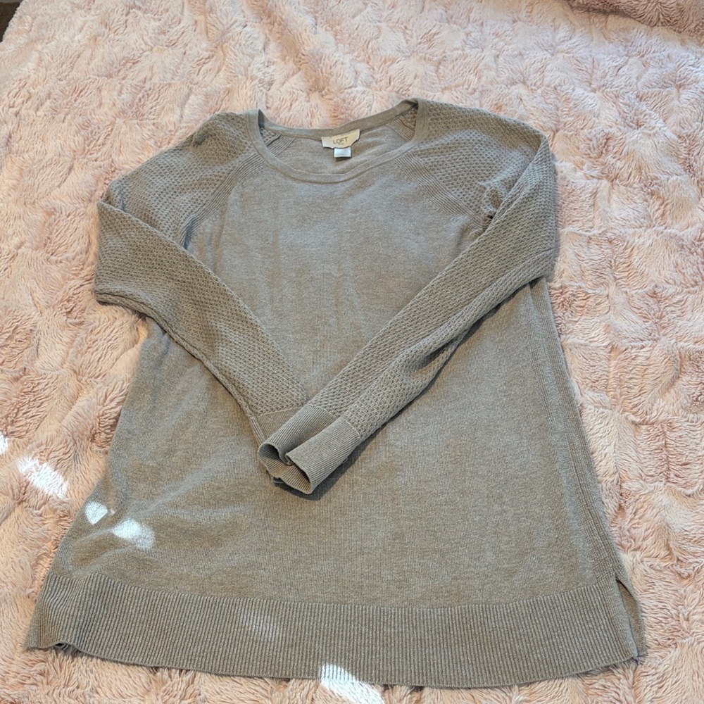 LOFT Heather Gray Knit Top